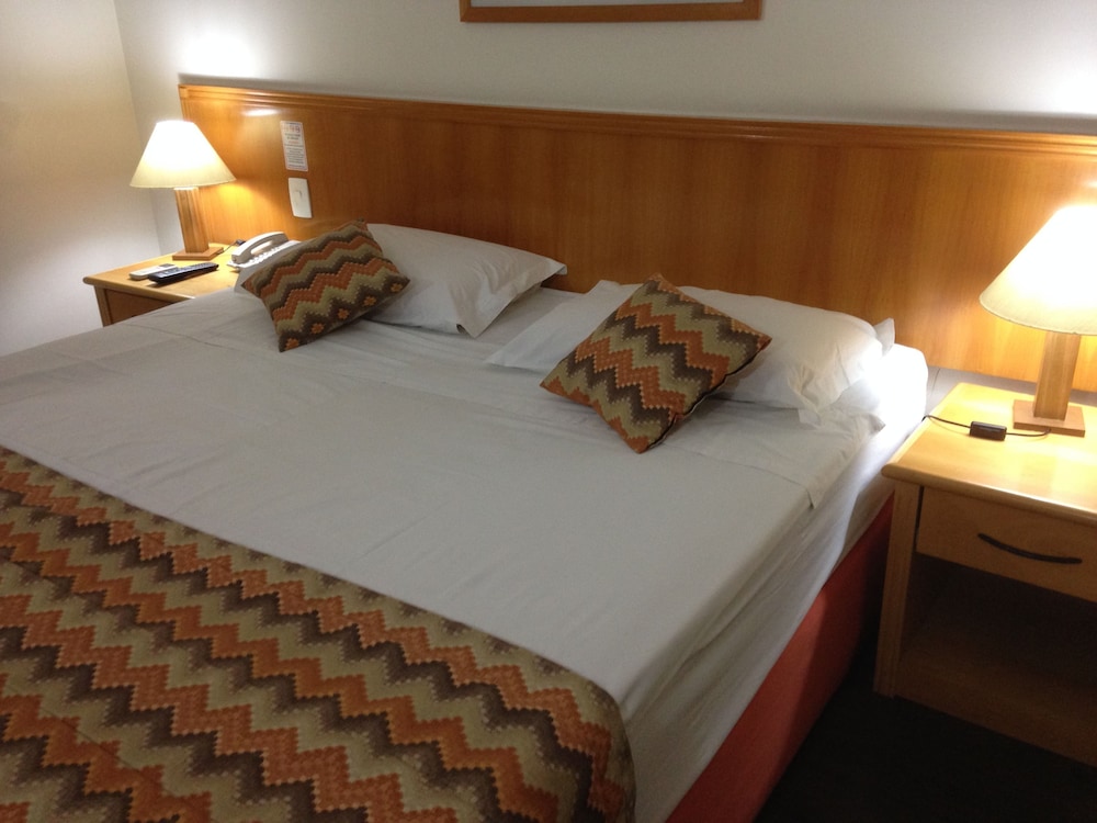Standard Double Room - Photo 8