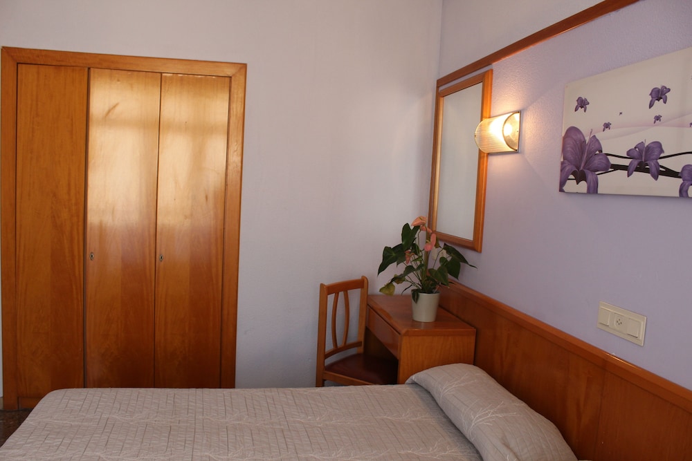 Standard Double or Twin Room, Balcony - Photo 1