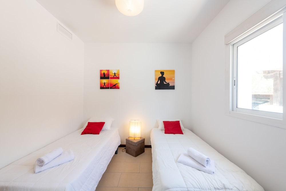 Habitación Doble o Twin Básica, Baño Compartido
