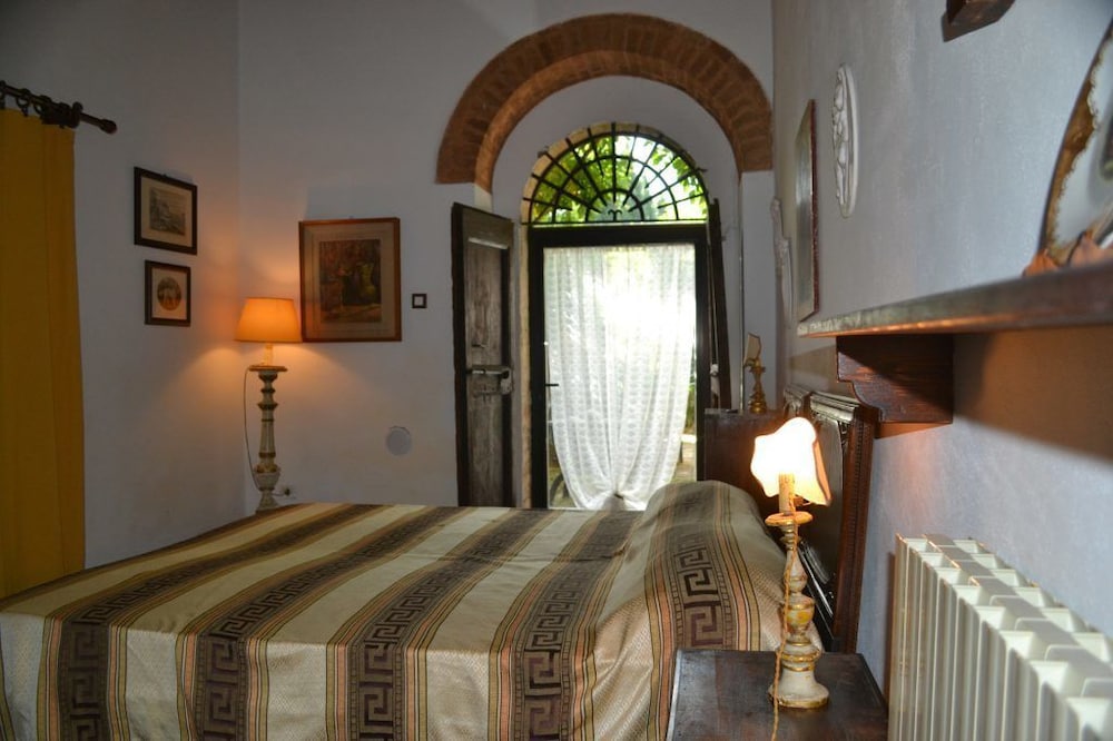 Family Apartment, 2 Bedrooms photo 2