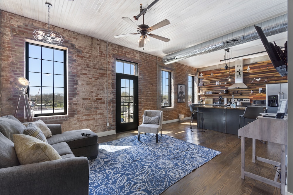 Luxury Apartment