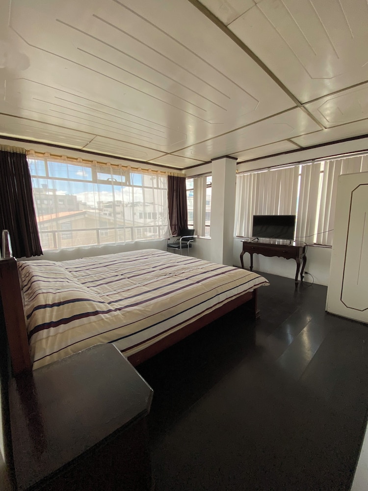 Executive Room photo 1