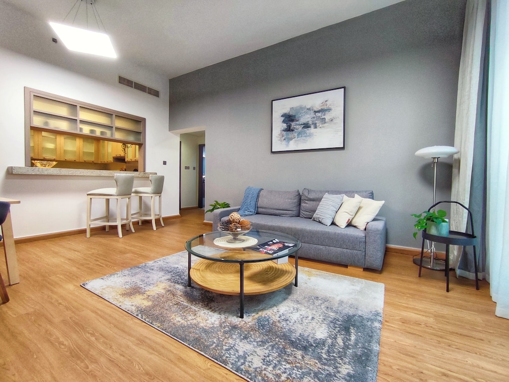 Design Apartment, 1 Bedroom (Foundtain Views) photo 2