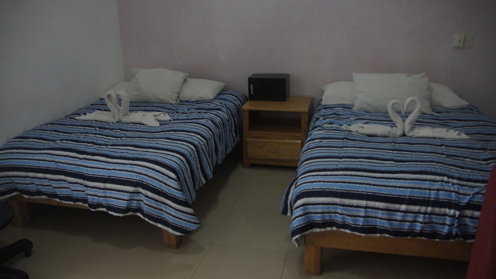 Family Room With Air Conditioner photo 3