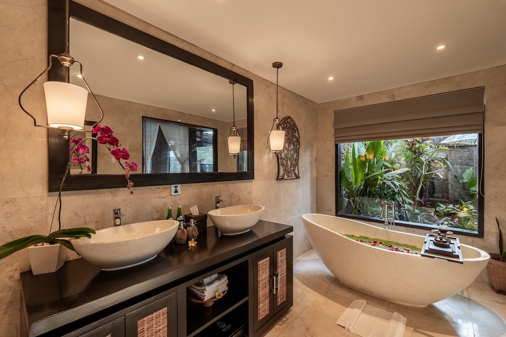 Premier Garden Villa photo 3