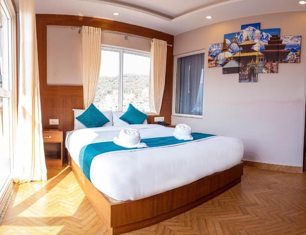 Deluxe Double or Twin Room - Photo 4