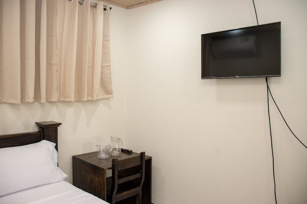 Economy Room, Tower photo 3