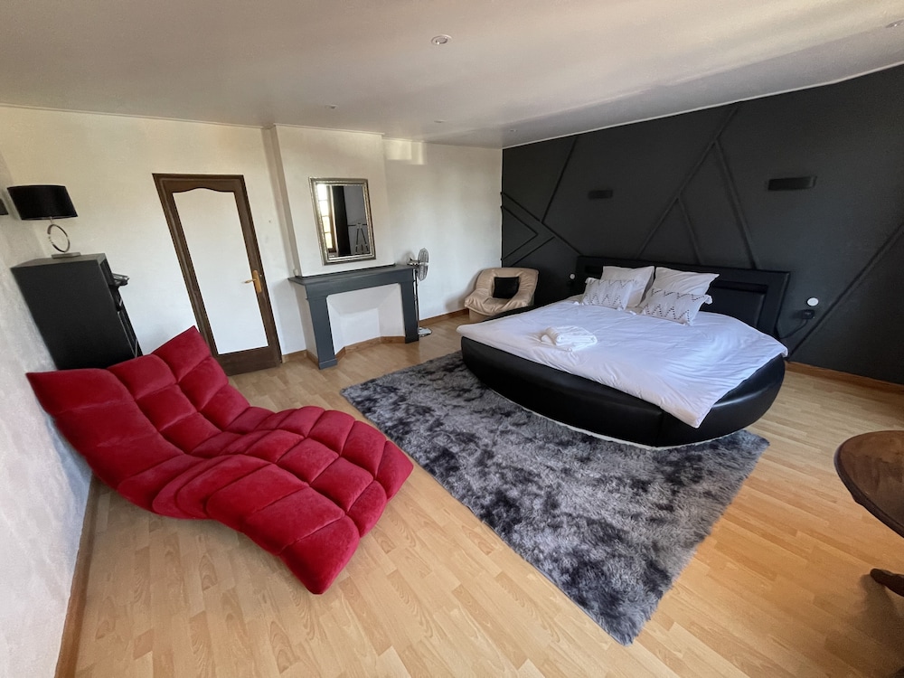 Suite, Ensuite, Courtyard View (Grande Suite)