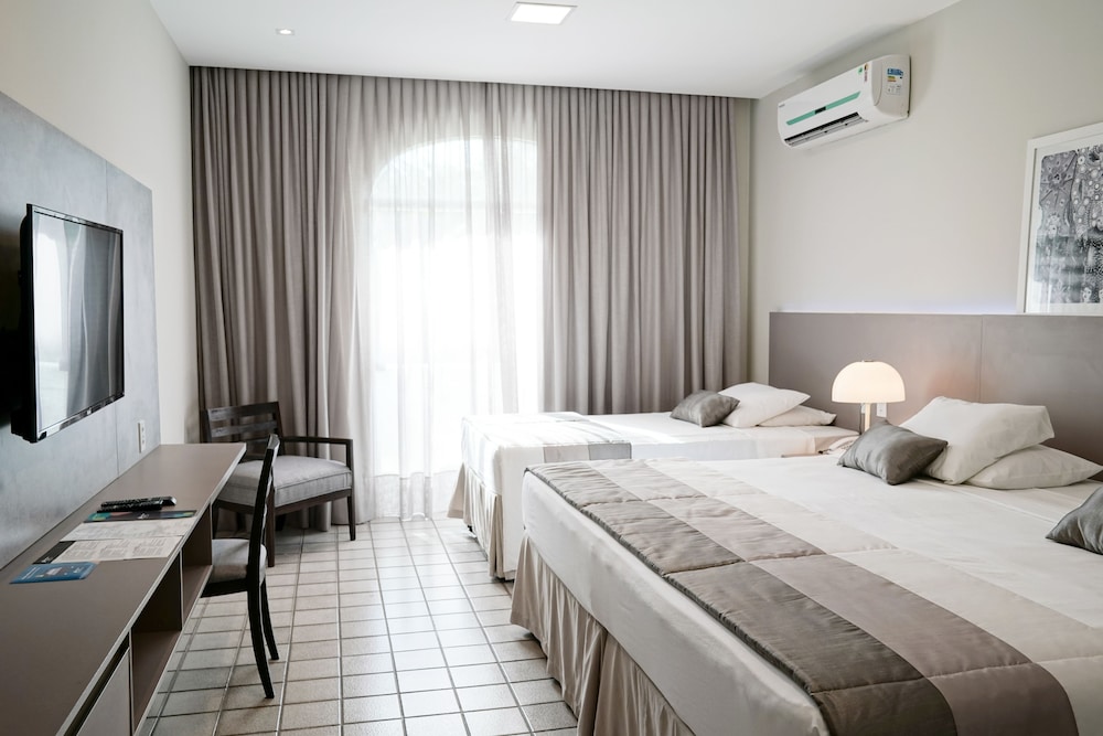 Deluxe Triple Room, Garden View photo 3