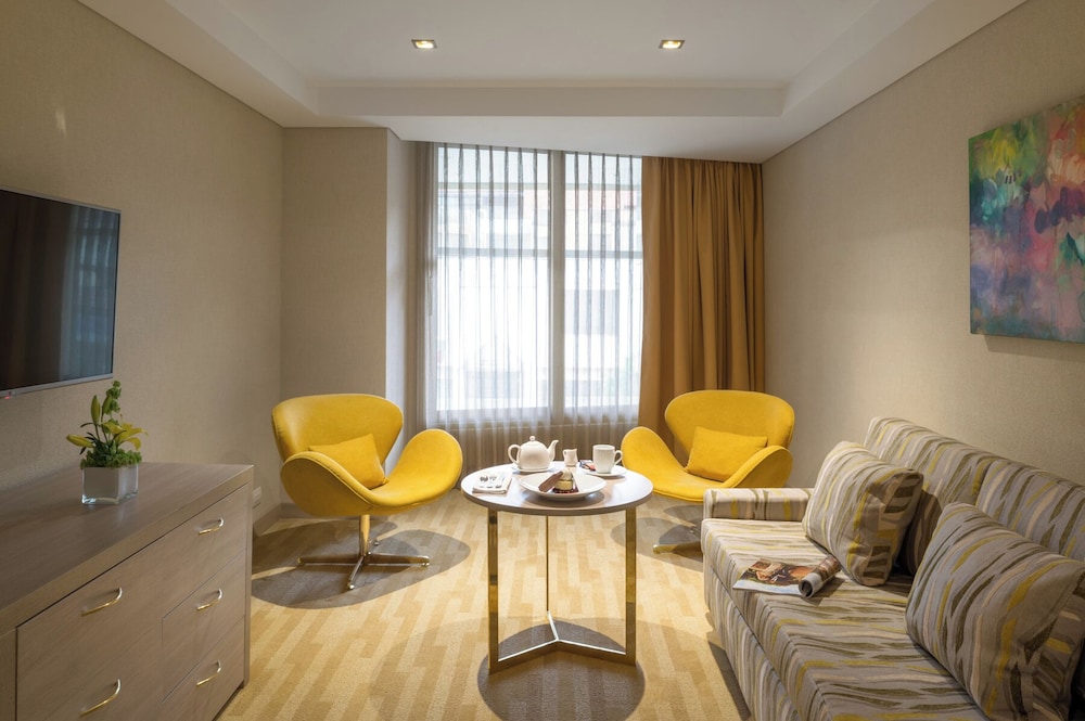 Deluxe Suite photo 3