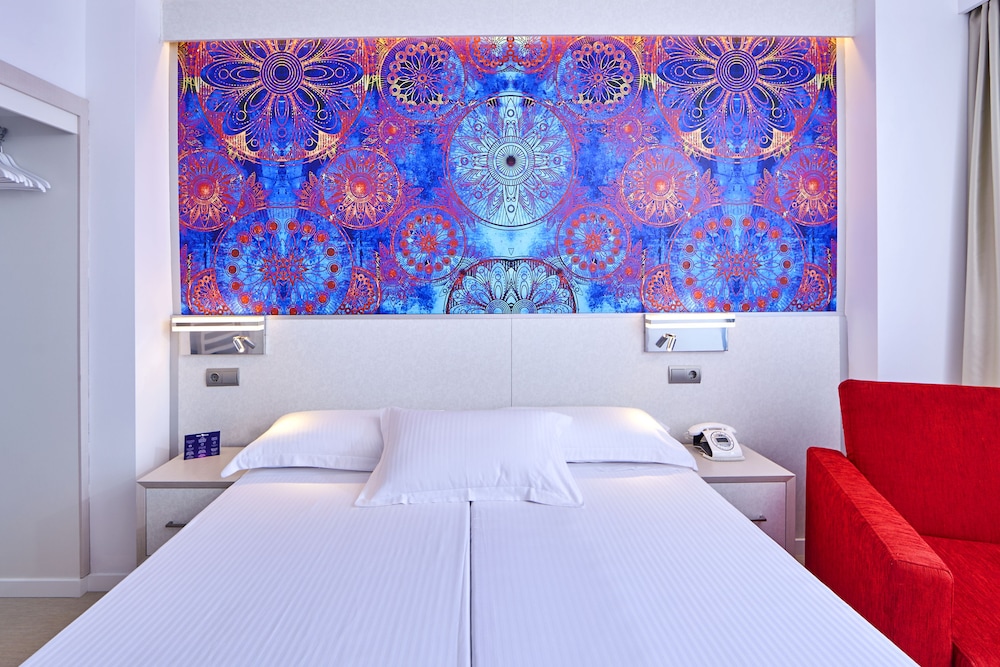 Double Room, Balcony - Photo 3
