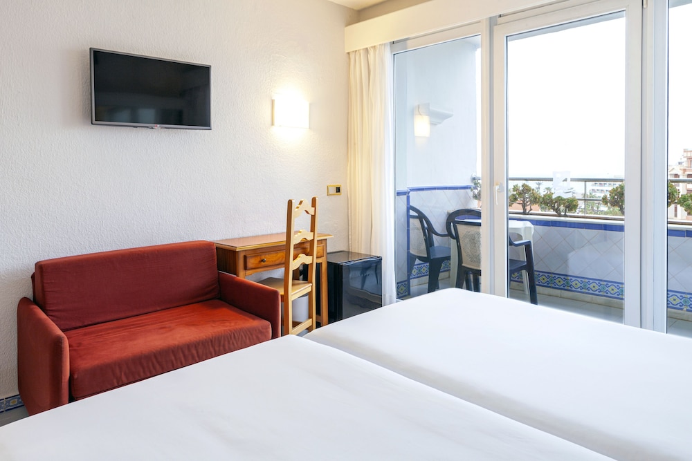 Double Room - Photo 4