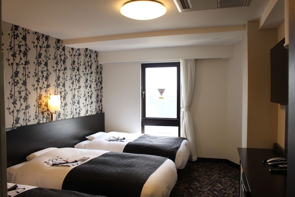 Triple Room, 3 Bedrooms, Smoking