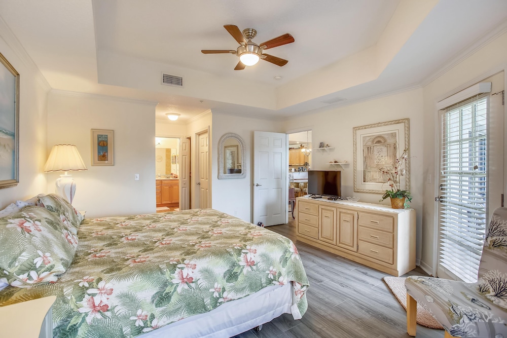 Condo, Multiple Beds (Vog-102 2br Free Tix Wifi Pool Tennis)