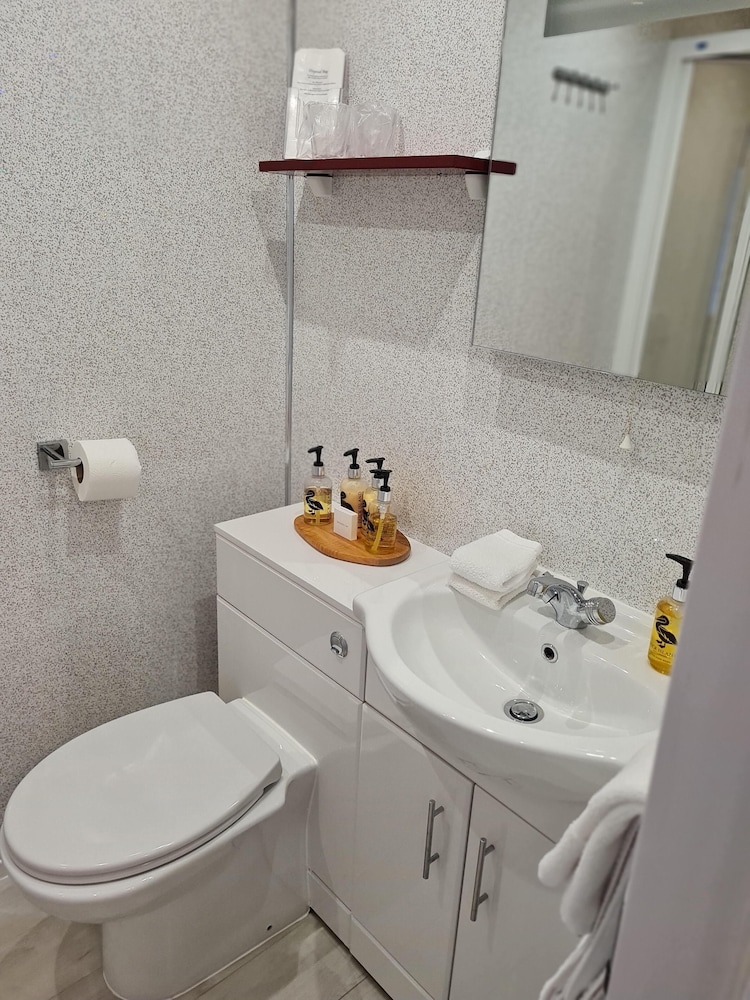 Premier Double Room, Ensuite photo 3