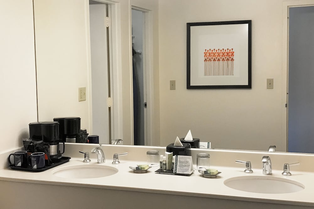 Deluxe Room, 2 Double Beds - Photo 3