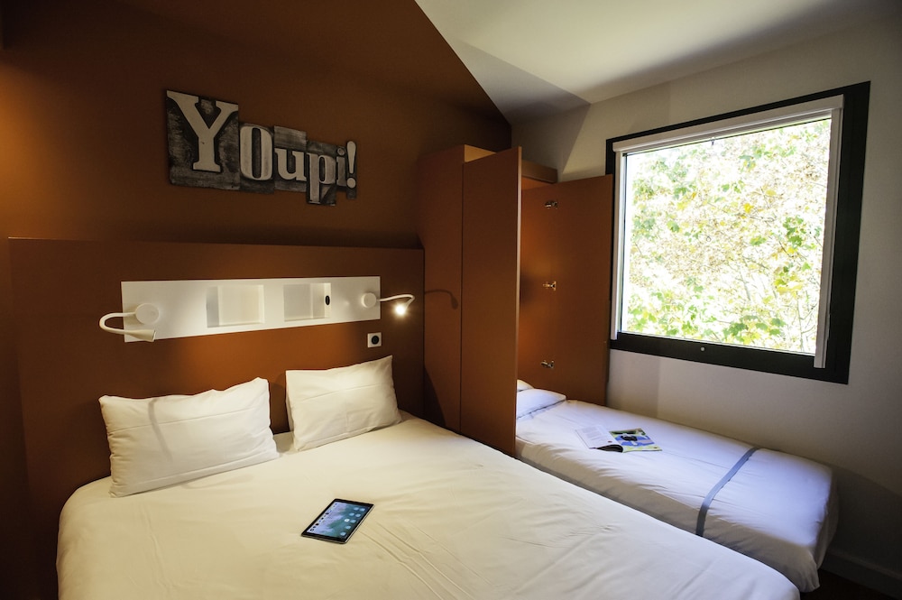 Triple Room, Multiple Beds photo 2