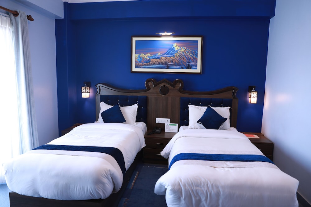 Deluxe Double or Twin Room