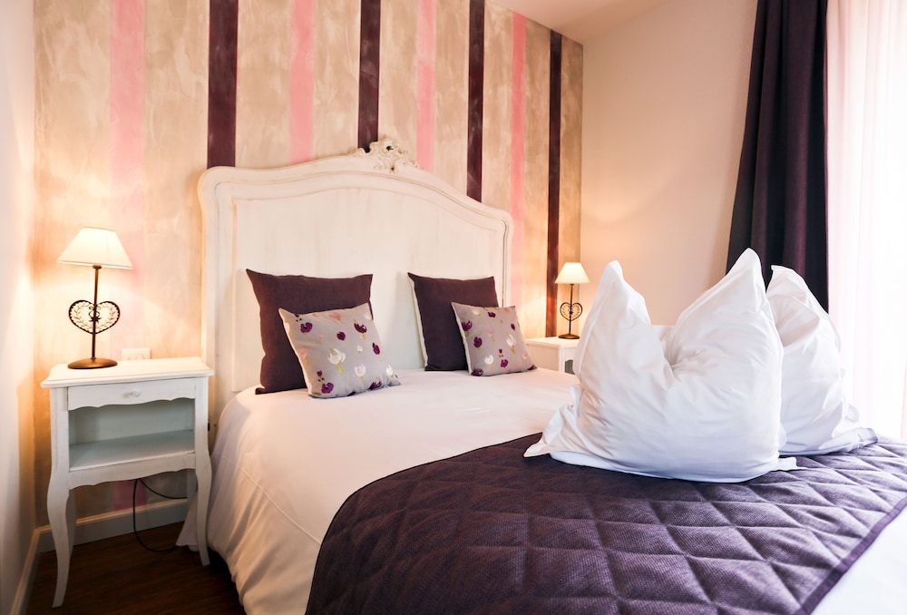 Comfort Double Room - Photo 1