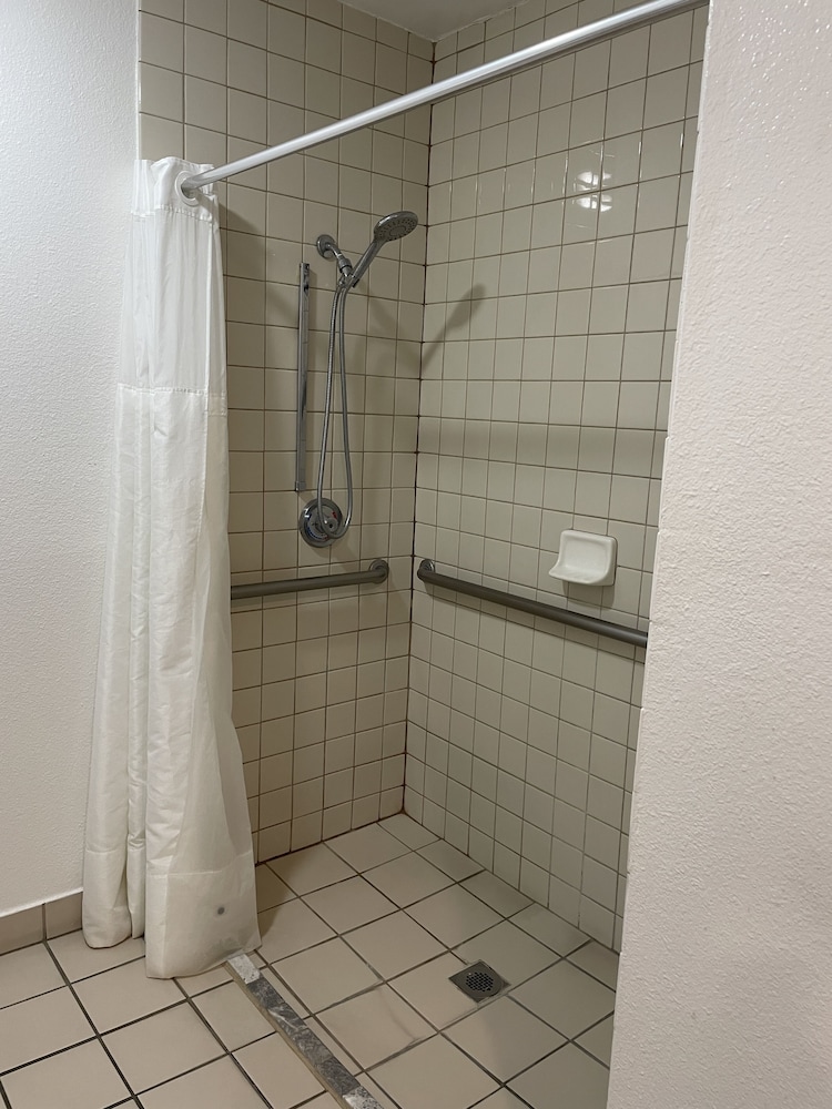 Loma Linda Inn, Billede 7