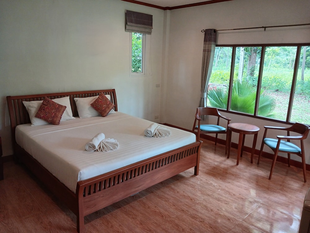 Premium Bungalow photo 2