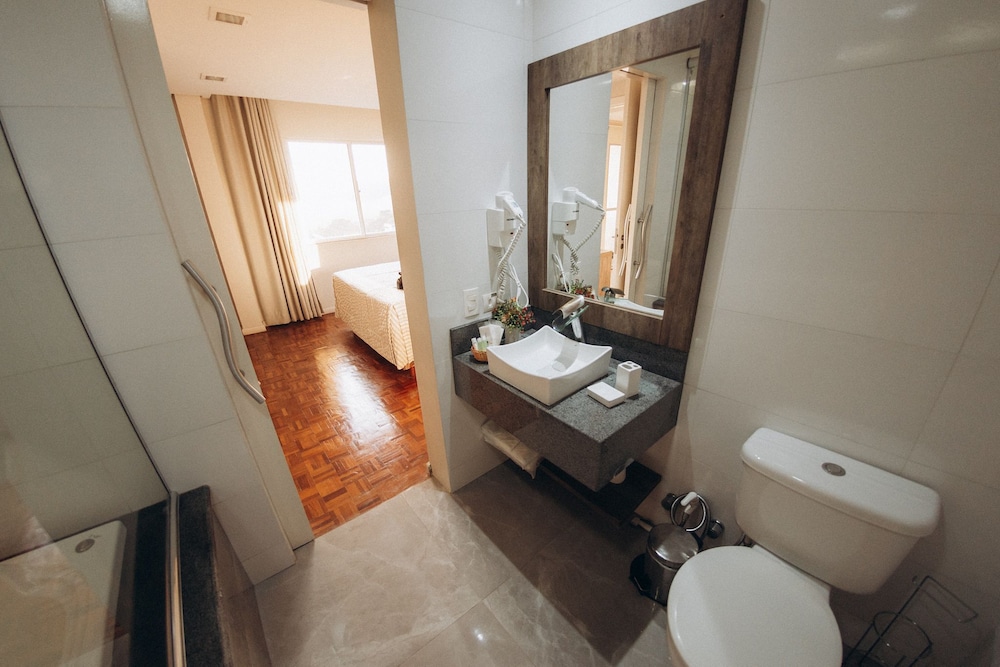 Deluxe Suite photo 1