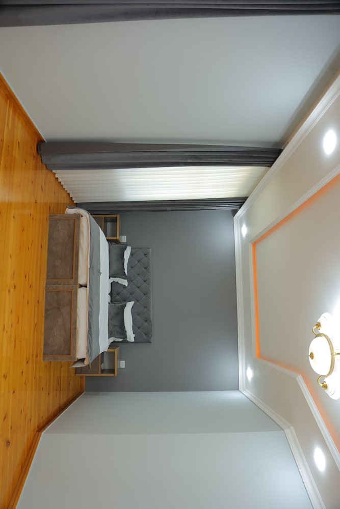 Basic Quadruple Room photo 1