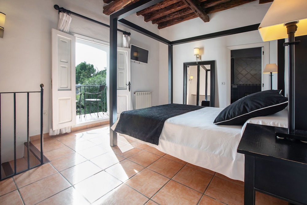 Superior Double Room, Balcony