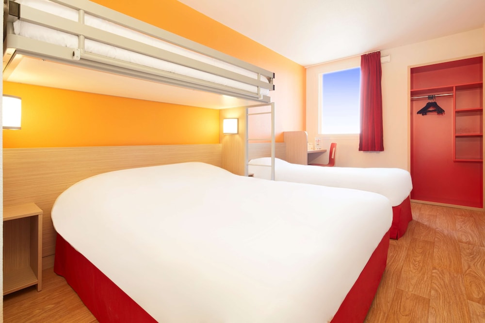 Standard Room, Multiple Beds