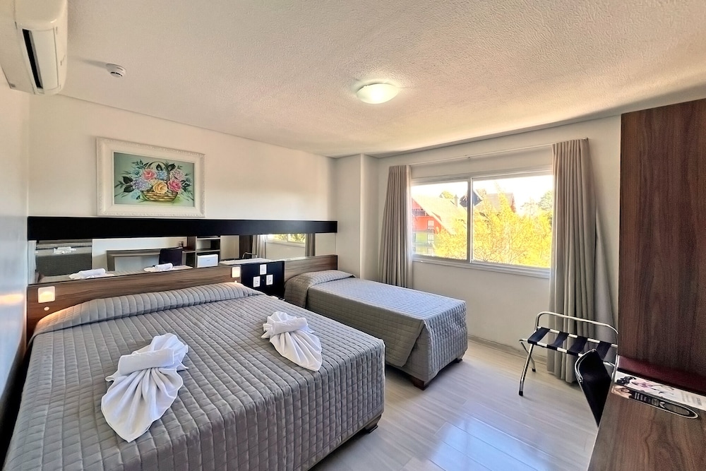Luxury Triple Room photo 1