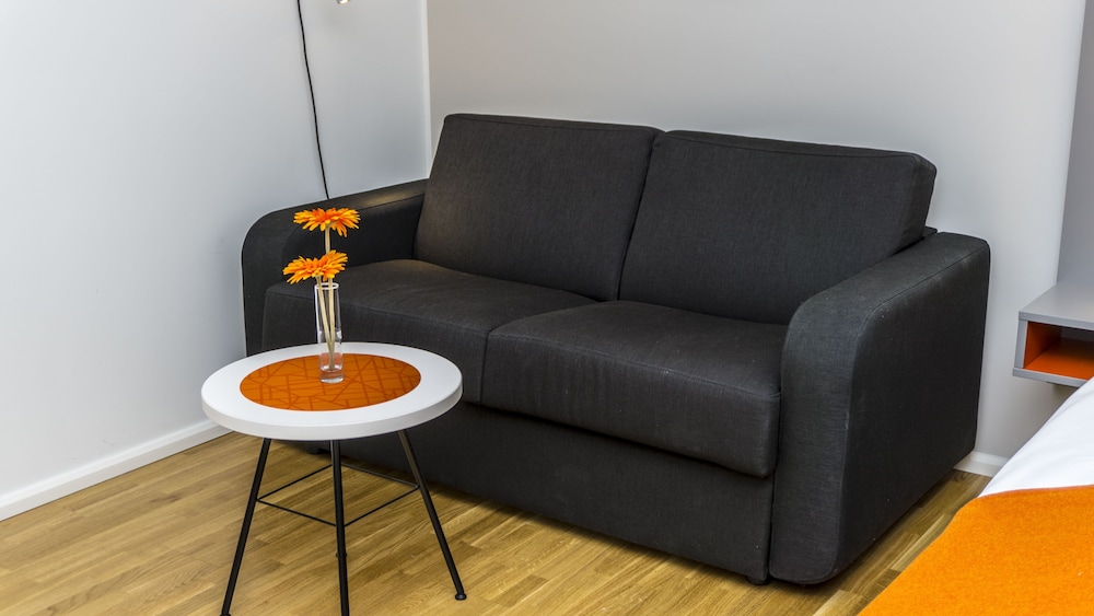 Single Room, Accessible