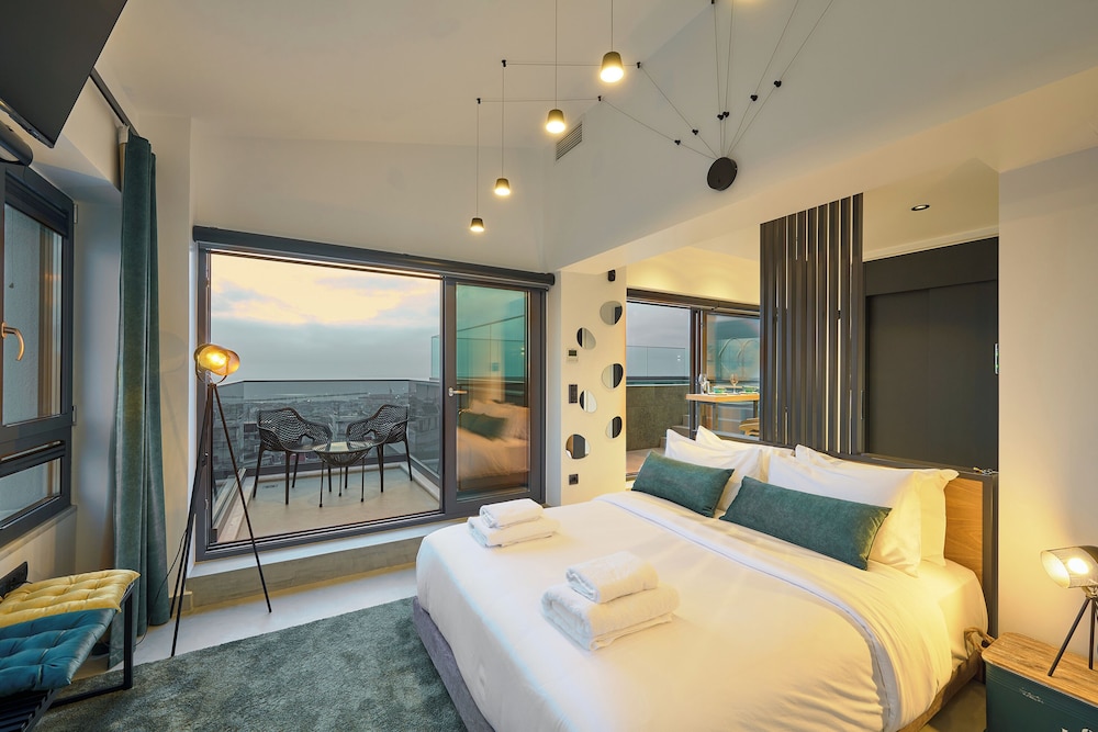 Penthouse with Private Pool photo 2