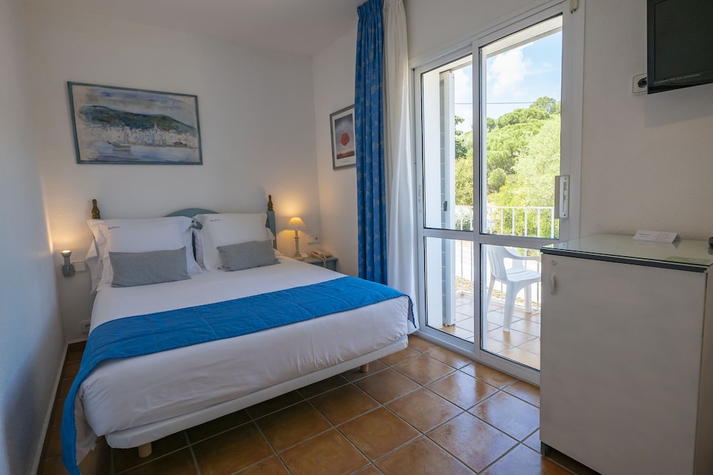 Basic Room, 1 Double Bed