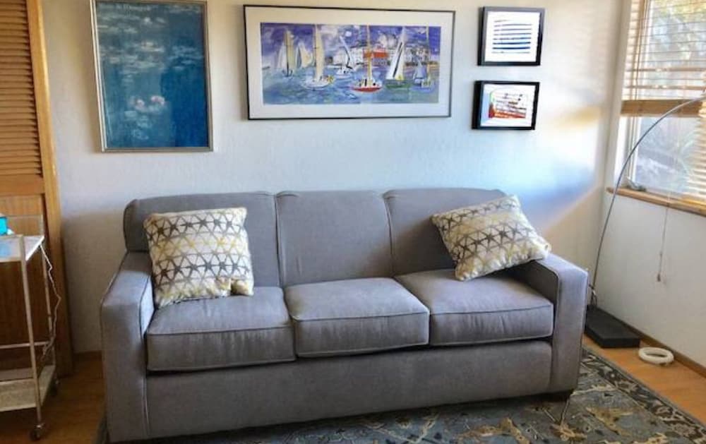 Apartment, Non Smoking photo 1
