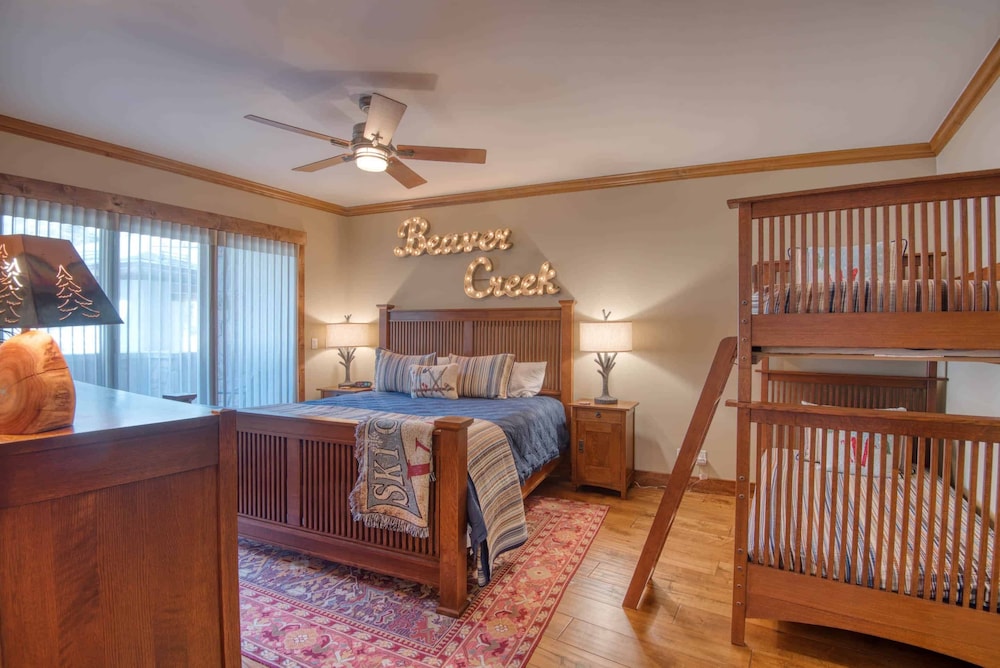 Premium Condo, 2 Bedrooms photo 2