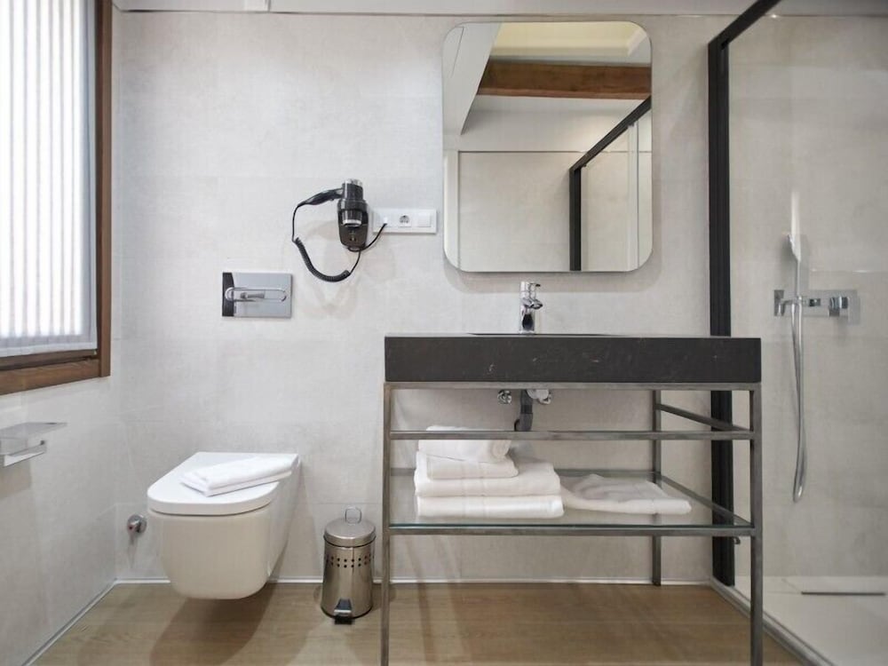 Double Room (Boutique) - Photo 8