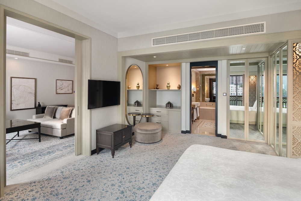 Junior Suite Lake View - Photo 2