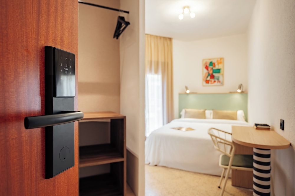 Habitación Doble Estándar con Balcón