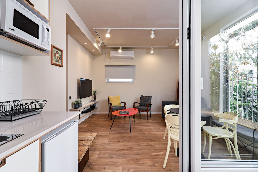 Family Apartment photo 3