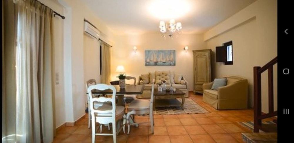 King Suite photo 3
