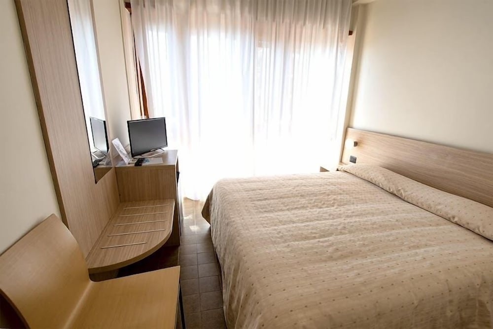 Standard Room, 1 Bedroom photo 3