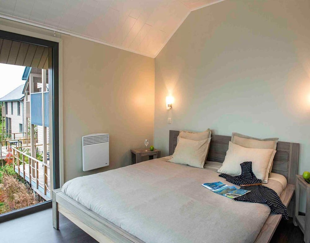Villa photo 2