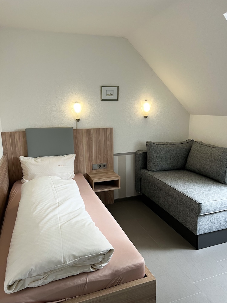Comfort Single Room