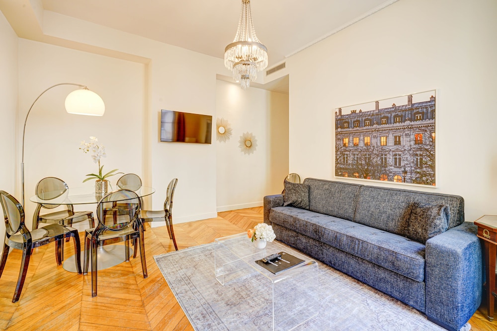Apartment, Courtyard View (Prestige)