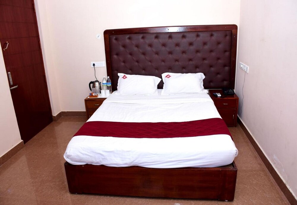 Deluxe Room - Photo 4