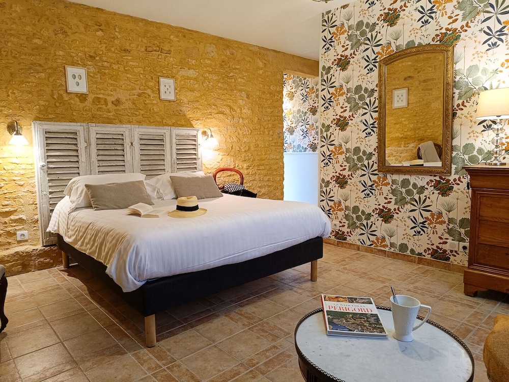 Superior Double Room, 1 Queen Bed (Marqueyssac) photo 1