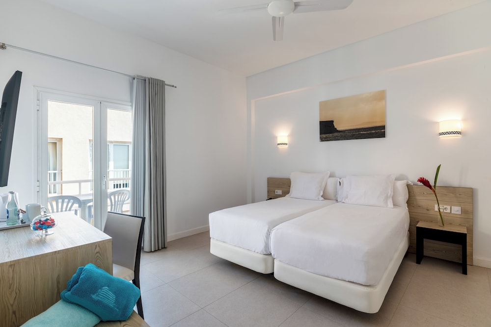 Standard Room, Balcony