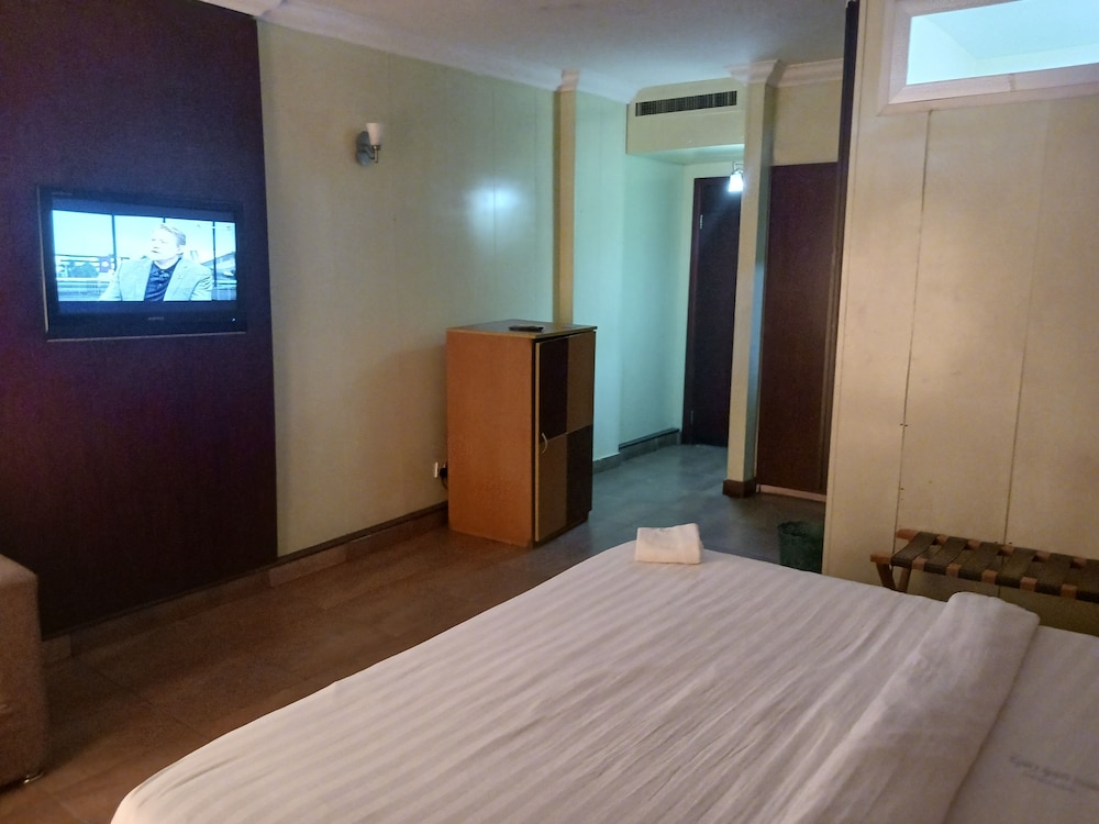 Standard Double Room photo 2