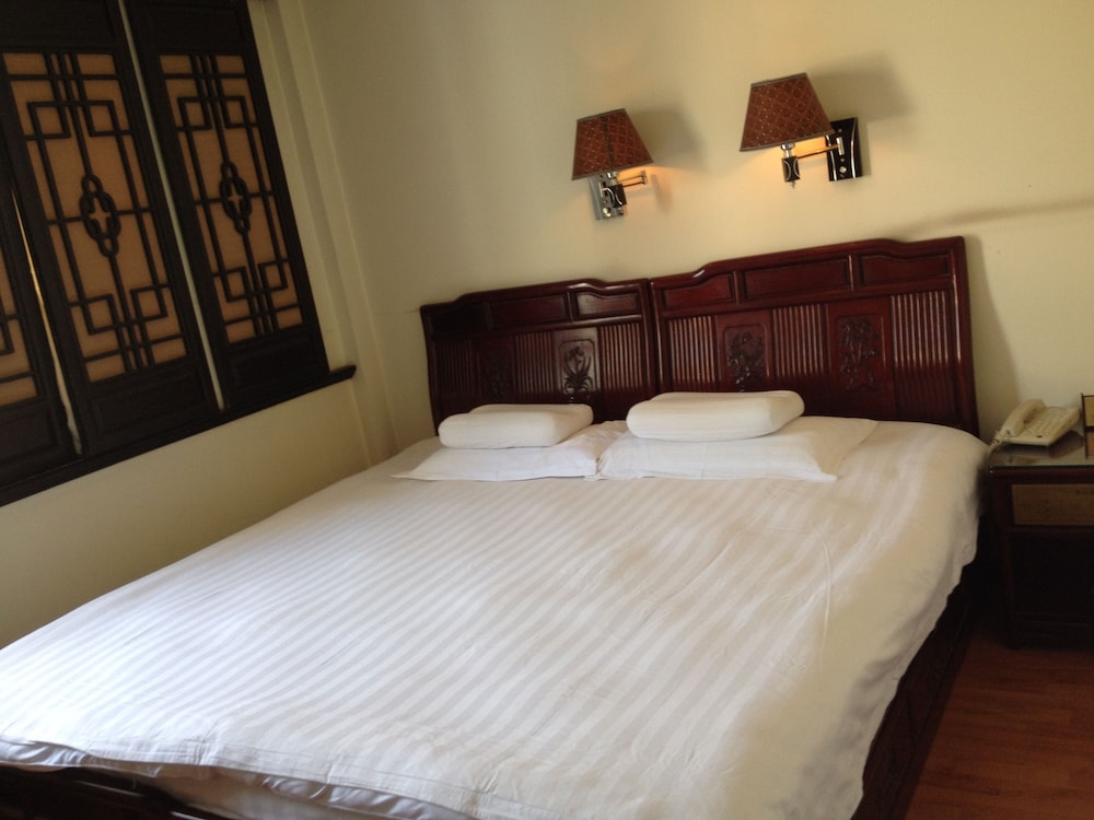 Deluxe Double Room photo 3