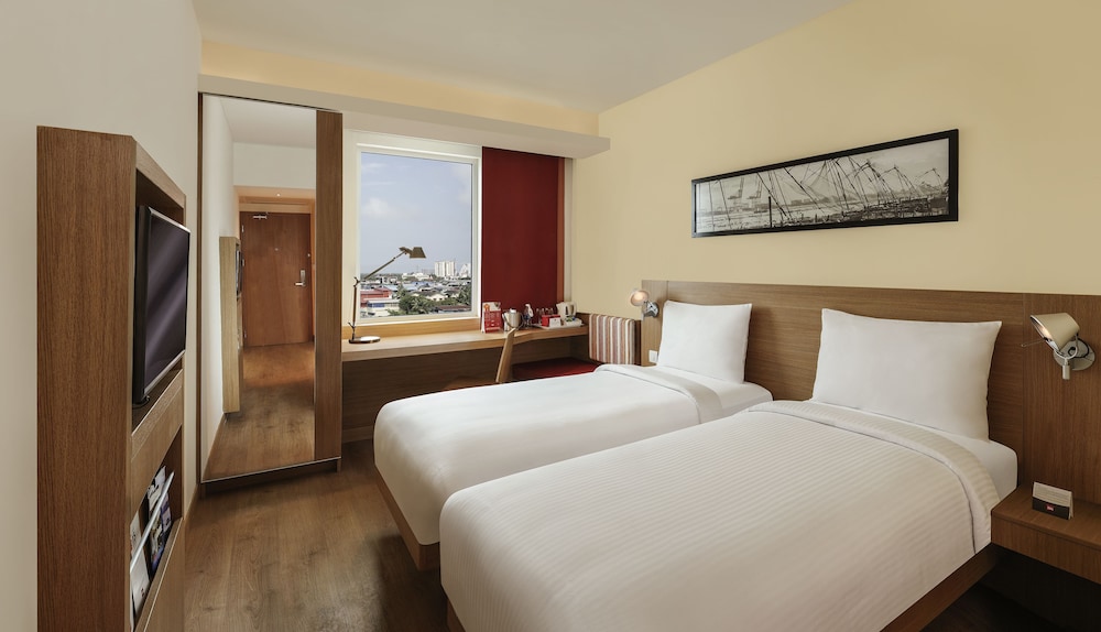 Deluxe Room (Higher Floor- Sweet Bed by ibis) photo 1